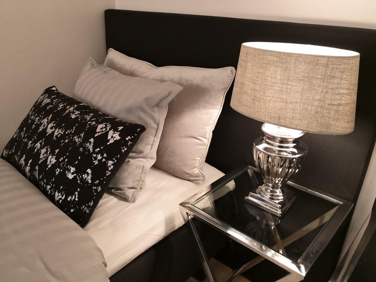 Charming Pine View Apartment Вантаа Экстерьер фото