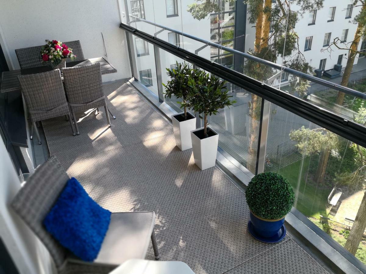 Charming Pine View Apartment Вантаа Экстерьер фото