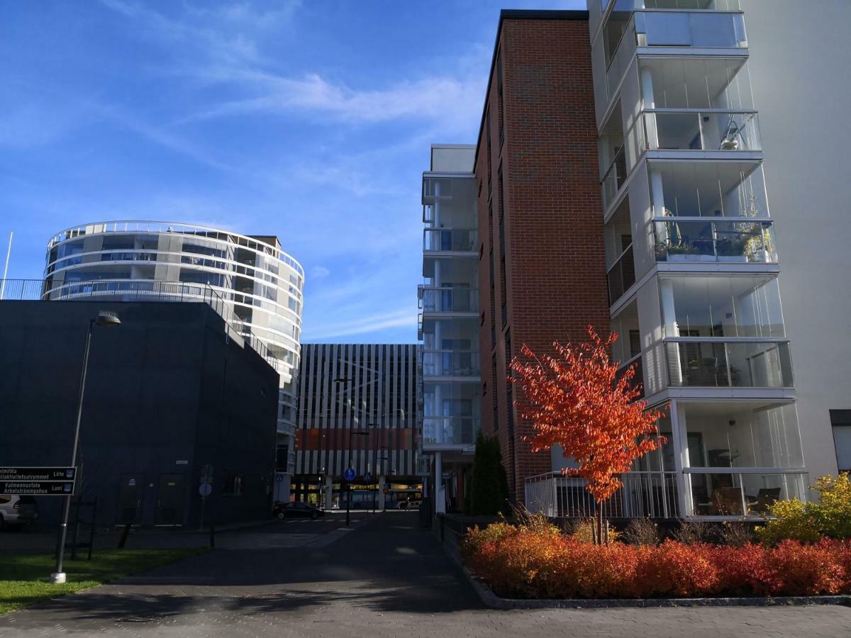 Charming Pine View Apartment Вантаа Экстерьер фото