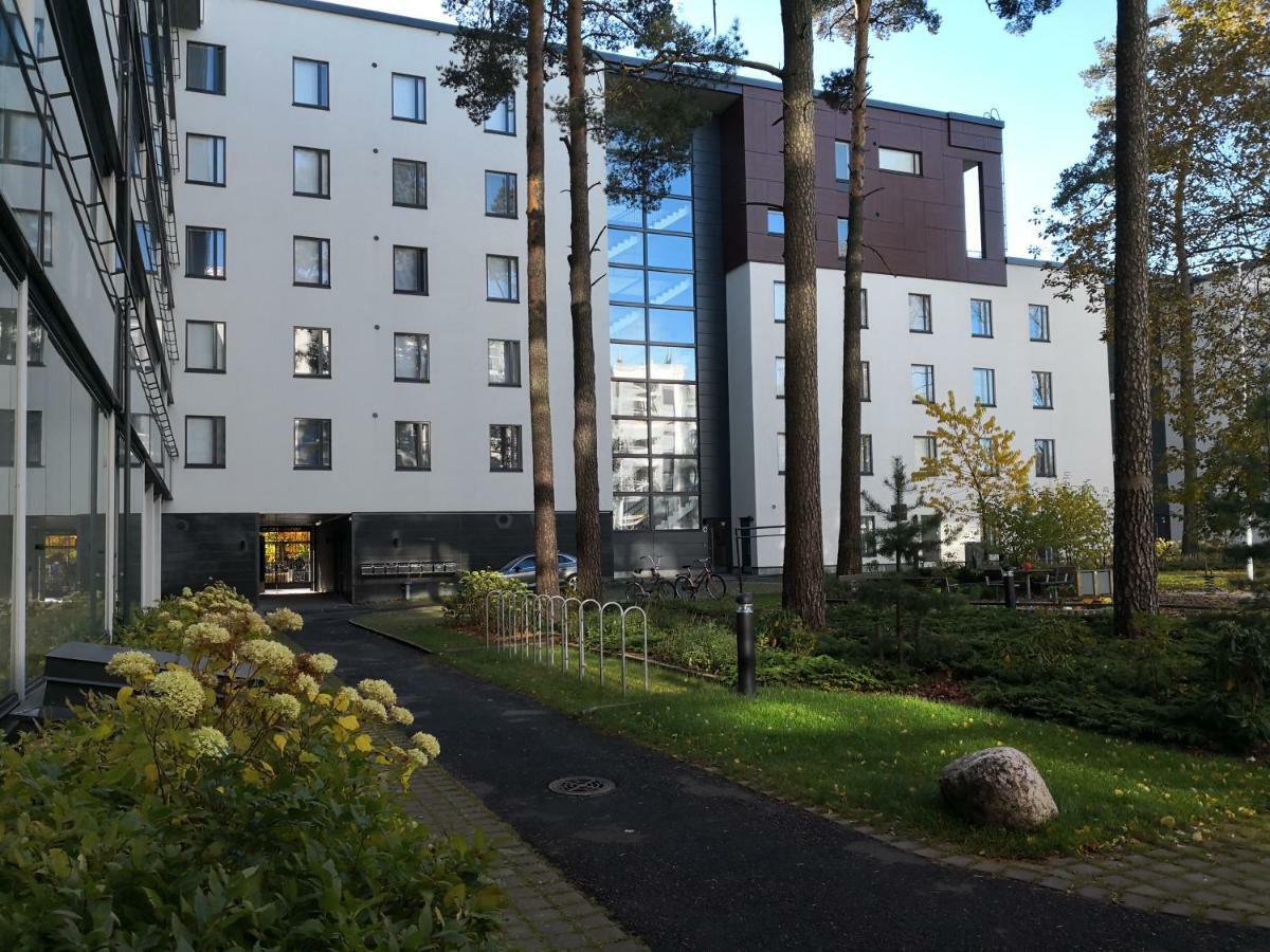 Charming Pine View Apartment Вантаа Экстерьер фото